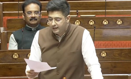 पीरियड्स से जुड़े मुद्दों को कलंकमुक्त करने की जरूरत: राघव चड्ढा