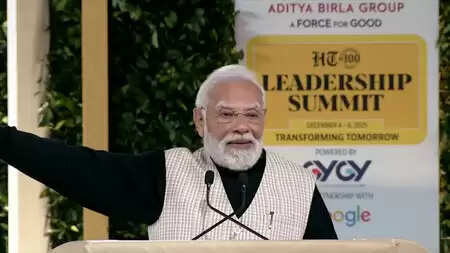 जब दुनिया मंदी की बात करती है, तो भारत प्रगति की गाथा लिखता है: पीएम मोदी