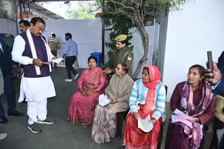 जनता की समस्याओं का समाधान हमारी सरकार की सर्वोच्च प्राथमिकता: केशव प्रसाद मौर्य