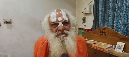 'चोर ही चोर-चोर चिल्ला रहे', राम मंदिर दान प्रकरण में दर्ज एफआईआर पर अयोध्या के संतों ने उठाए सवाल