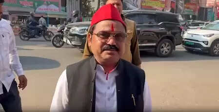 अखिलेश यादव के निर्देश पर सपा सांसदों की बुलाई गई बैठक, छोटेलाल खरवार बोले- यूपी से भाजपा को हटाना हमारा लक्ष्य