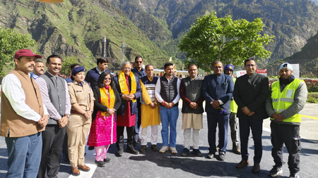 मुख्य निर्वाचन आयुक्त ज्ञानेश कुमार यमुनोत्री यात्रा पर पहुंचे, खरसाली में भव्य स्वागत