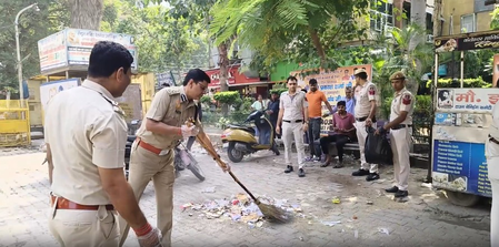 दिल्ली: आनंद विहार मार्केट में चला स्वच्छता अभियान, डीसीपी बोले- सालभर जारी रहना चाहिए प्रयास