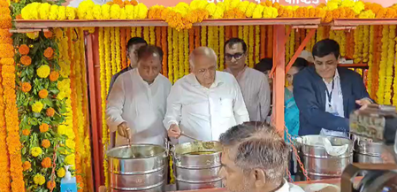 मुख्यमंत्री भूपेंद्र पटेल ने गुजरात के 28 जिलों में श्रमिक अन्नपूर्णा के 101 नए केंद्रों का किया लोकार्पण