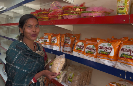 छत्तीसगढ़: लखपति दीदी योजना से सरगुजा की महिलाएं आत्मनिर्भर, ‘छत्तीसकला’ ब्रांड से बाजार में बनाई नई पहचान