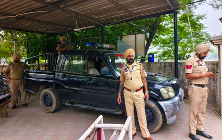 पंजाब पुलिस ने मलेशिया से प्रत्यर्पित किए गए बंबीहा गिरोह के तीन सदस्यों को किया गिरफ्तार