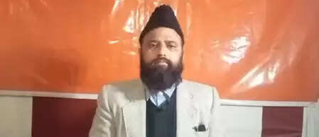 मौलाना चौधरी इफराहीम हुसैन ने शाहरुख खान के खिलाफ फतवा किया जारी, माफी की मांग