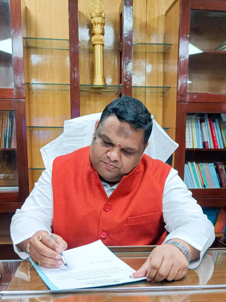प्रियंक कानूनगो का पंजाब सरकार पर एक्शन, संगरूर में बुजुर्ग की आत्महत्या पर एनएचआरसी की कार्रवाई शुरू