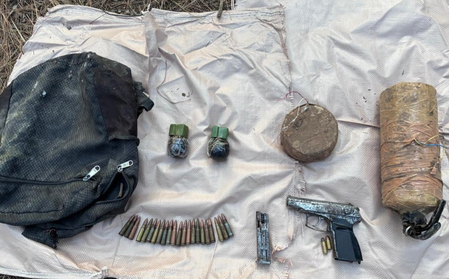 जम्मू-कश्मीर: पुंछ में बड़ी आतंकी साजिश नाकाम, भारी मात्रा में विस्फोटक बरामद