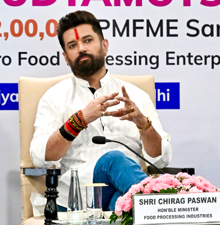 चिराग ने बिहार सरकार के मंत्री के बयान से जताई असहमति, राघोपुर नाव हादसे पर तेजस्वी को घेरा