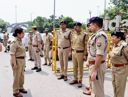 'प्रेरणा विमर्श' को लेकर नोएडा-ग्रेटर नोएडा में ट्रैफिक डायवर्जन, 20 सितंबर को सुबह 7 से रात 10 बजे तक भारी वाहनों की नो-एंट्री