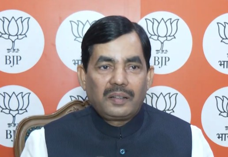 2027 में अखिलेश यादव चुनाव हारे तो कांग्रेस अलायंस तोड़ लेगी: शाहनवाज हुसैन
