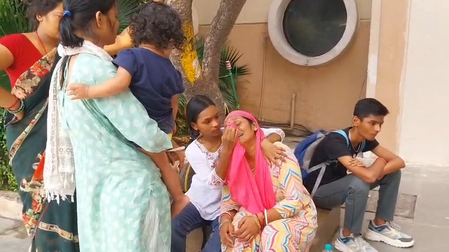 नई दिल्ली: सरिता विहार में डंपर के कुचलने से चार की मौत, चालक फरार