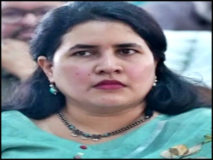 ईडी ने सीएमआरएल मामले में तेज की जांच, पूछताछ के लिए पूर्व सीएम विजयन की बेटी को भेजा नया समन