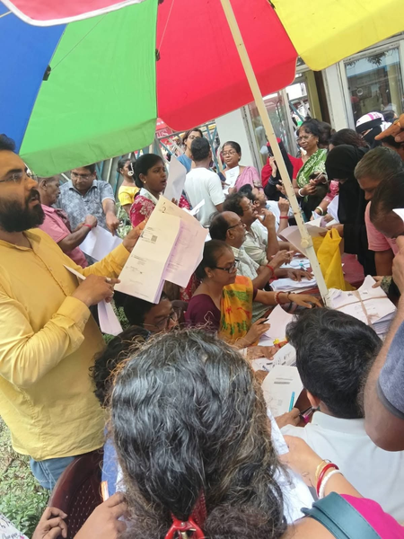 पश्चिम बंगाल में सेवा सेतु शिविरों में पहले दिन 10 लाख से अधिक पंजीकरण हुए
