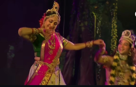जन्माष्टमी पर राधा बनीं हेमा मालिनी, 'राधा रास बिहारी' में दिखा ड्रीम गर्ल का खूबसूरत अंदाज