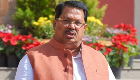 'अच्छे दिन' का सपना दिखाने वाली सरकार अब जनता से मांग रही त्याग, पीएम की बचत अपील पर विपक्ष का तंज