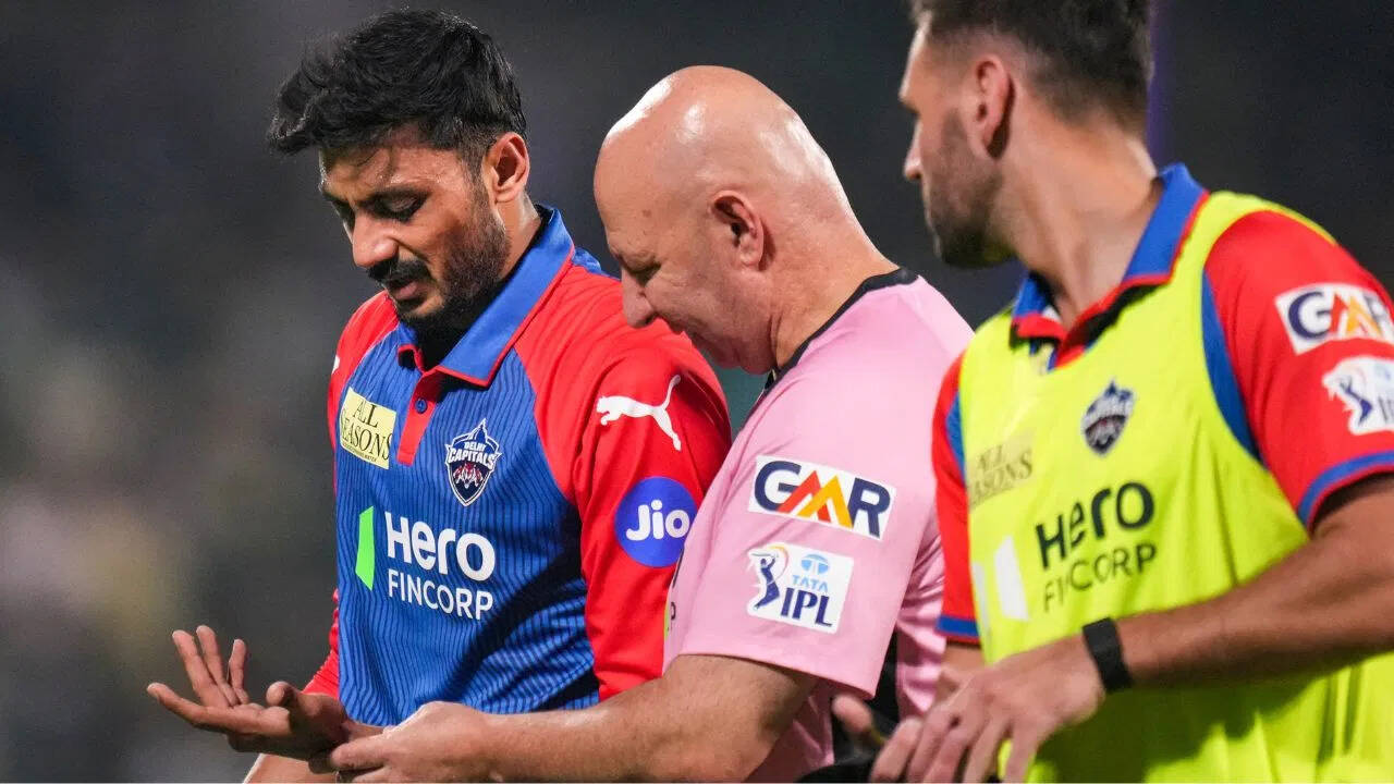 IPL 2025: एक ही मैच में दोनों टीमों के कप्तान हुए चोटिल, टीम की बढ़ी मुश्किलें