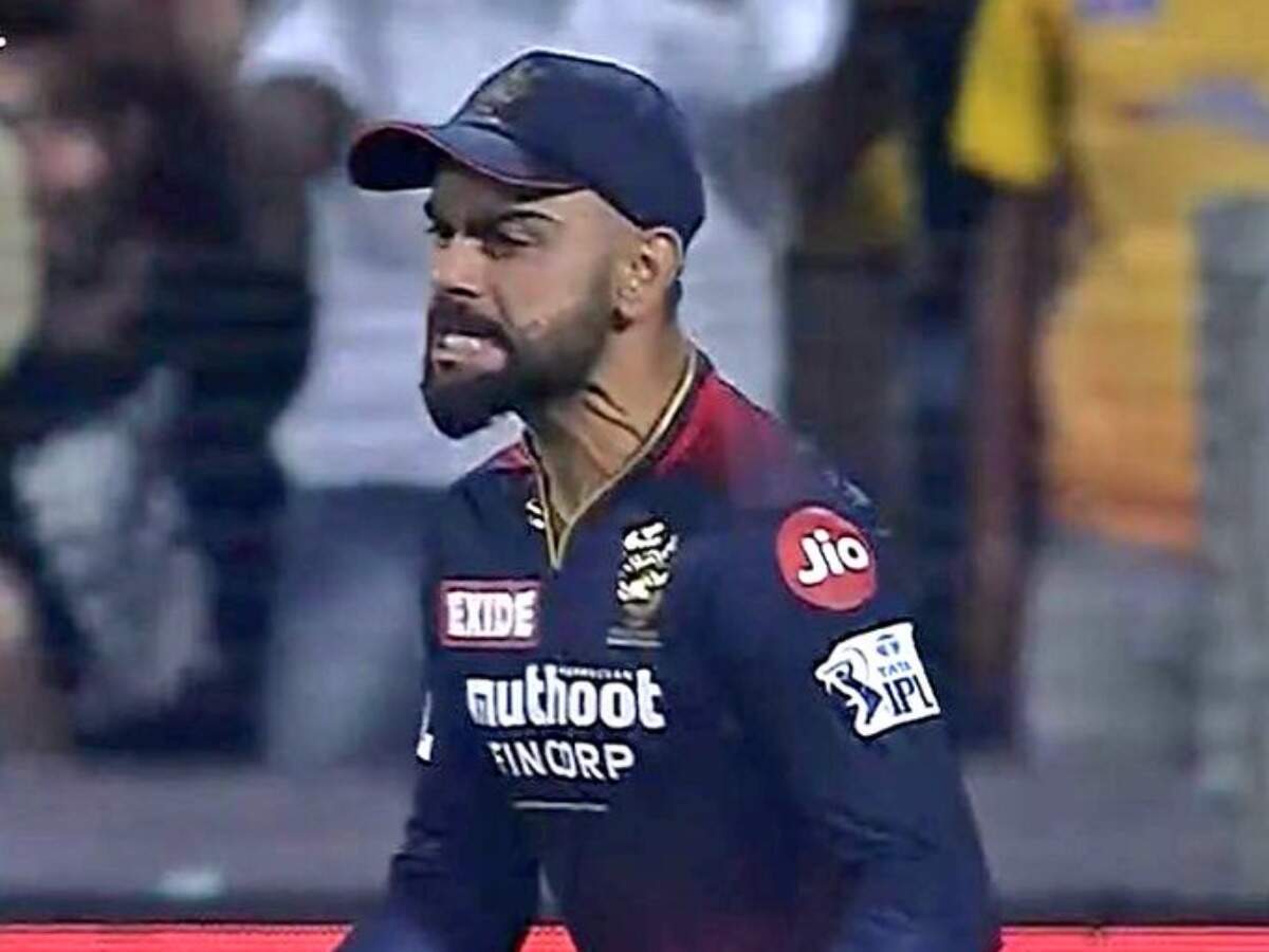 'कभी धोनी भी मैदान में घुसे तो कई बार अंपायर से भिडे कोहली', फिर दिग्वेश पर बैन क्यों? BCCI पर सहवाग ने लगाए आरोप