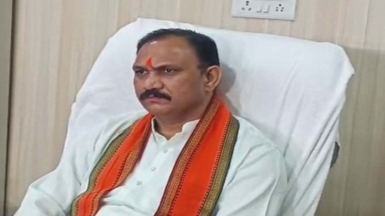 बिजली दर बढ़ने पर श्याम बिहारी जायसवाल बोले, इसके पीछे सरकार की व्यक्तिगत मंशा नहीं