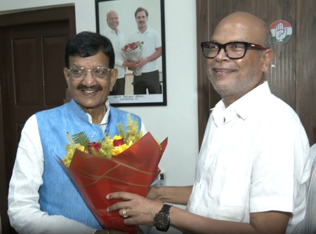 बिहार विधान परिषद चुनाव: कांग्रेस ने जारी की उम्मीदवारों की सूची, डॉ. मदन मोहन झा दरभंगा शिक्षक सीट से लड़ेंगे चुनाव