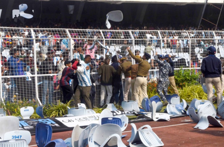 मेसी के इवेंट में तोड़फोड़, पश्चिम बंगाल के खेल मंत्री ने पद से इस्तीफा दिया