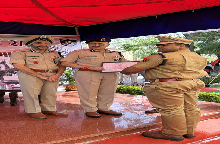 प्रख्यात तीरंदाज रजत चौहान खेल में उत्कृष्ट प्रदर्शन के लिए डीजीपी प्रशस्ति पत्र से सम्मानित