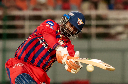 एलएसजी बनाम आरआर: अपनी पसंदीदा टीम को सपोर्ट करने स्टेडियम पहुंचे फैंस, वैभव-पंत से खासा उम्मीदें