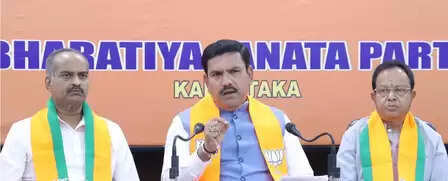 भाजपा का आरोप, कर्नाटक के उपमुख्यमंत्री शिवकुमार उद्योगपतियों को धमका रहे हैं