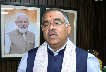 ममता बनर्जी के इस्तीफा नहीं देने पर भाजपा का हमला, तरुण चुघ ने दी सलाह- 'लोकतंत्र में जनता का निर्णय सर्वोपरि'