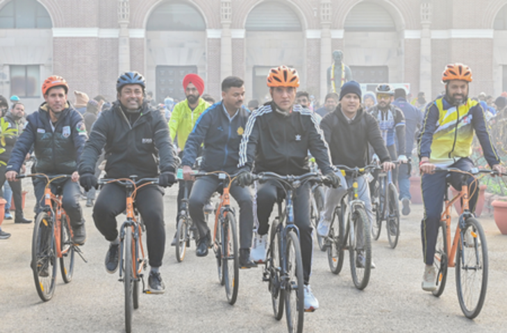 डॉ. मंडाविया 'फिट इंडिया संडे ऑन साइकिल' के 62वें संस्करण को लीड करेंगे, कॉमनवेल्थ गेम्स की मेजबानी का मनेगा जश्न