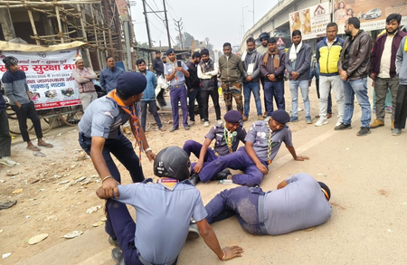 यातायात के 'रक्षक' बनेंगे युवा, परिवहन विभाग ने स्काउट्स और एनसीसी कैडेट्स को सिखाए सड़क सुरक्षा के गुर