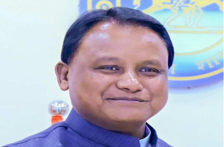 ओडिशा सरकार ने सांसदों और विधायकों को शिक्षकों के तबादलों की सिफारिश का दिया अधिकार