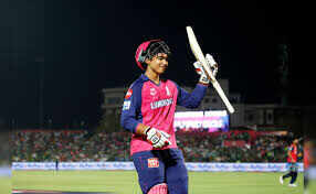 "चिंता की बात है कि वह" वैभव सूर्यवंशी की बल्लेबाजी को देख एबी डिविलियर्स ने दे दिया ऐसा बयान, मचा दी खलबली