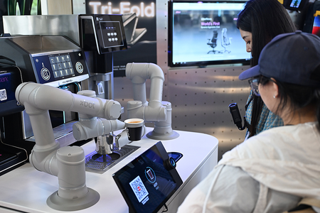 पिछले साल चीन में लोगों की डिजिटल खपत का पैमाना 253 खरब युआन तक पहुंचा