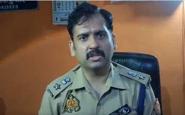 यूपी के सीतापुर में ज्वैलर पर हमला, चांदी और नकदी लूटी गई