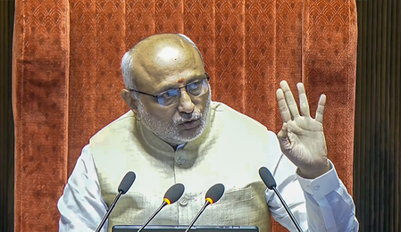 राष्ट्रमंडल खेलों मे खिलाड़ियों का शानदार प्रदर्शन, राज्यसभा ने दी बधाई