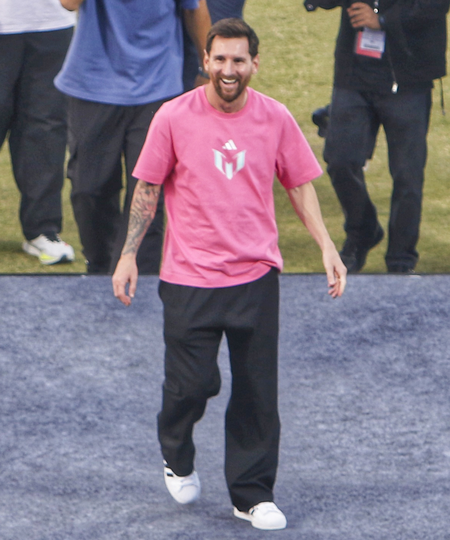 लियोनेल मेसी कानूनी विवाद में फंसे, दिग्गज फुटबॉलर ने पूरी नहीं की 7 मिलियन डॉलर की शर्त