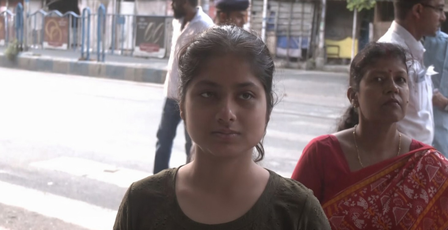 पश्चिम बंगाल में दूसरे चरण में 142 सीटों पर मतदान जारी, मतदाताओं ने कहा- विकास सबसे बड़ा मुद्दा