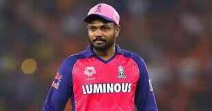 IPL 2025: संजू सैमसन पर आई फैंस के लिए बहुत बुरी खबर, राजस्थान रॉयल्स टीम छोड़कर बेंगलुरु हुई रवाना