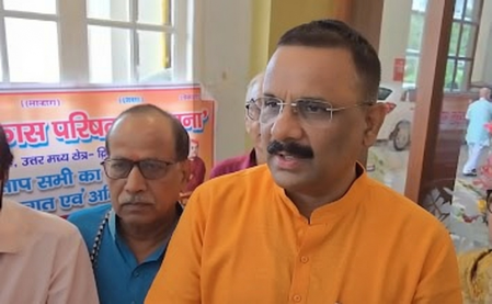 वाराणसी में मांस-मछली की दुकानें शहर से बाहर शिफ्ट होंगी, 6 महीने में पूरा होगा काम : अशोक तिवारी
