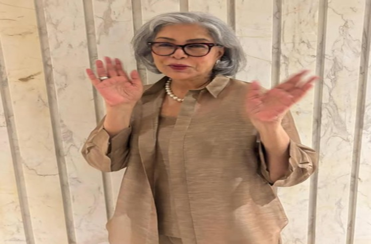 25 साल पुराने कपड़ों को आज भी आलमारी में रखी हैं जीनत अमान, बताई मजेदार वजह