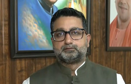 बंगाल में बदलाव की आहट से ममता बनर्जी घबरा गई हैं: दानिश आजाद अंसारी