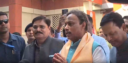 विनोद तावड़े का अखिलेश यादव पर निशाना, बोले- सपा के पीडीए का मतलब ‘पराया धन अपना’, भाजपा इसे नाकाम करेगी