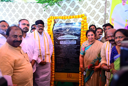 आंध्र प्रदेश में गोदावरी पुष्करालु उत्सव की तैयारी तेज, मंत्री ने विभिन्न कार्यों की रखी आधारशिला