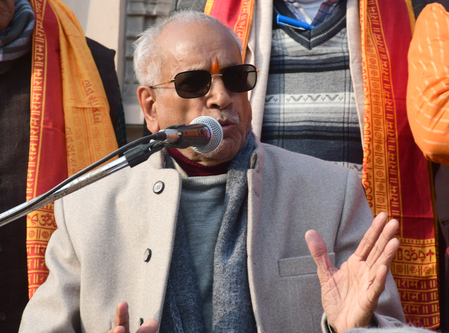 राम मंदिर चढ़ावा मामले के बीच चंपत राय और अनिल मिश्रा ने दिया इस्तीफा