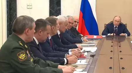 रूस: पुतिन ने परमाणु परीक्षण का प्रस्ताव पेश करने के दिए सख्त आदेश