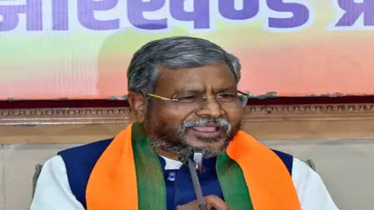 झारखंड में जेपीएससी-जेएसएससी ने खुलेआम नौकरियां बेचीं, पूरे मामले की सीबीआई जांच हो: बाबूलाल मरांडी