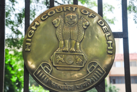 रेसकोर्स क्लब की जमीन खाली कराने का रास्ता साफ, हाईकोर्ट से केंद्र सरकार को बड़ी राहत