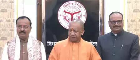 कोडीन मामले पर सीएम योगी का समाजवादी पार्टी पर प्रहार, कहा- माफिया के संबंध सपा से रहे